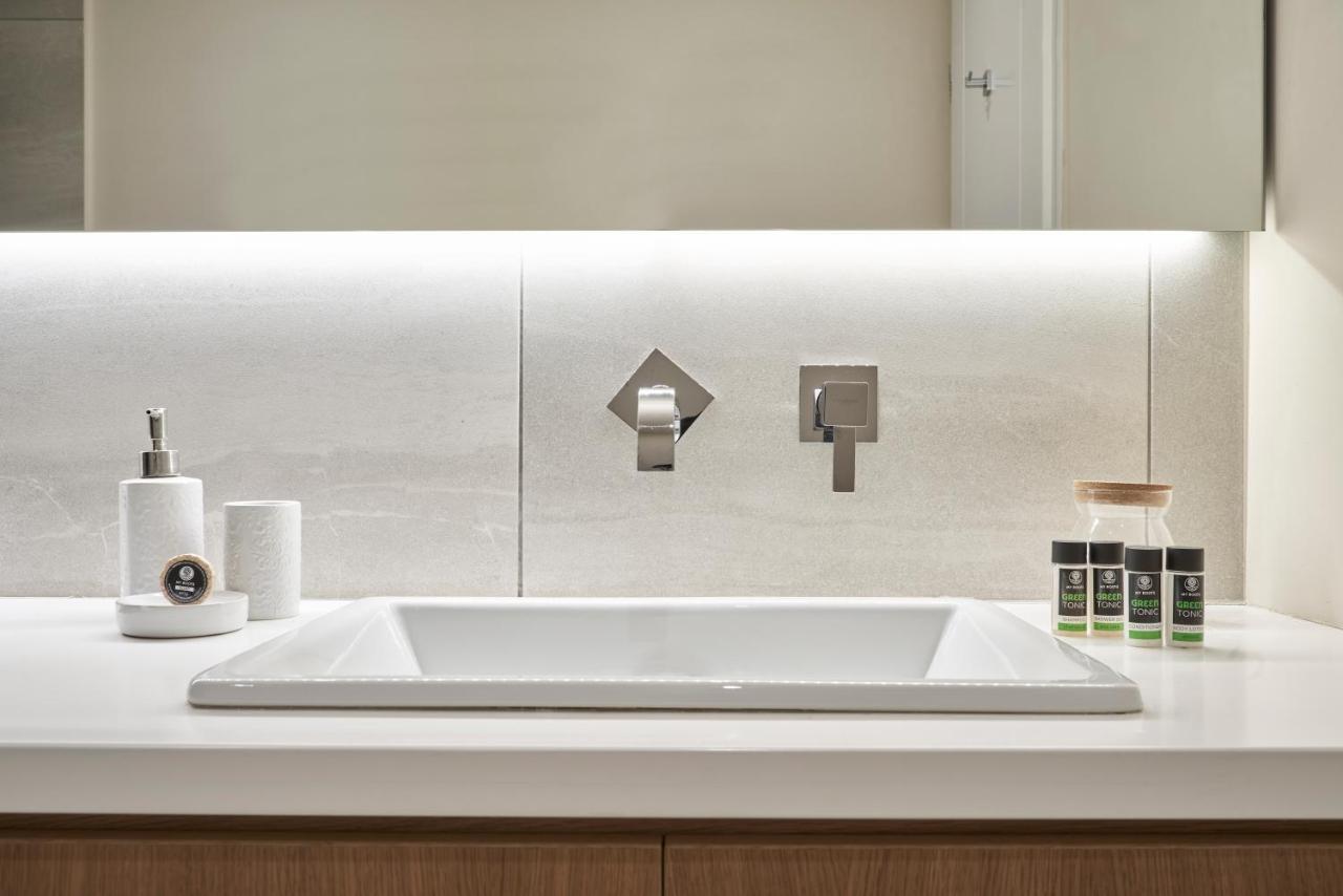 Charitos Iχ, Chic N Modern 2Bd Apt أثينا المظهر الخارجي الصورة